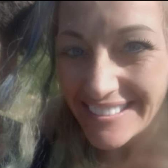 Meet your Posher, MsDependable! - Picture 4 of 15